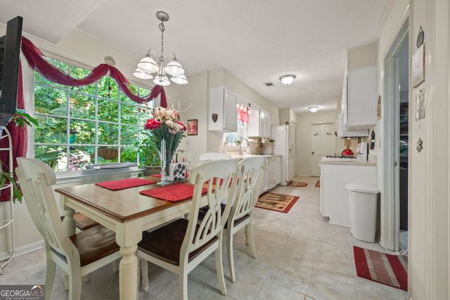 150 Ashley Drive, Fayetteville, GA 30214