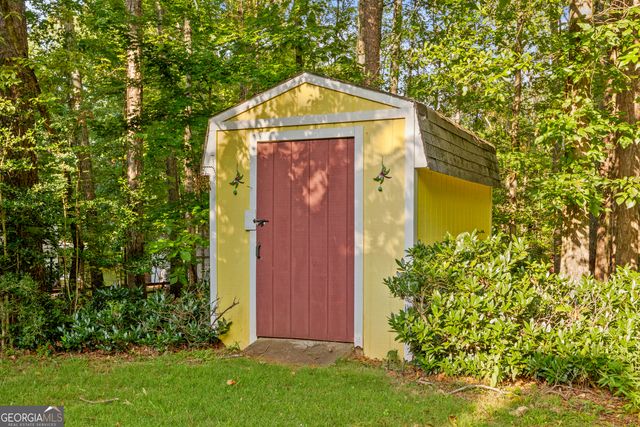 150 Ashley Drive, Fayetteville, GA 30214