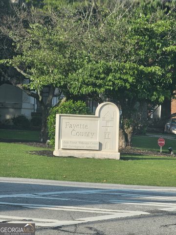 150 Ashley Drive, Fayetteville, GA 30214