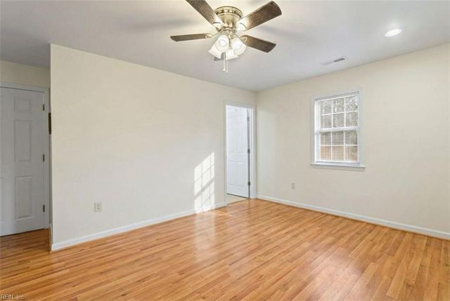 7622 Quay RD S, Suffolk, VA 23437