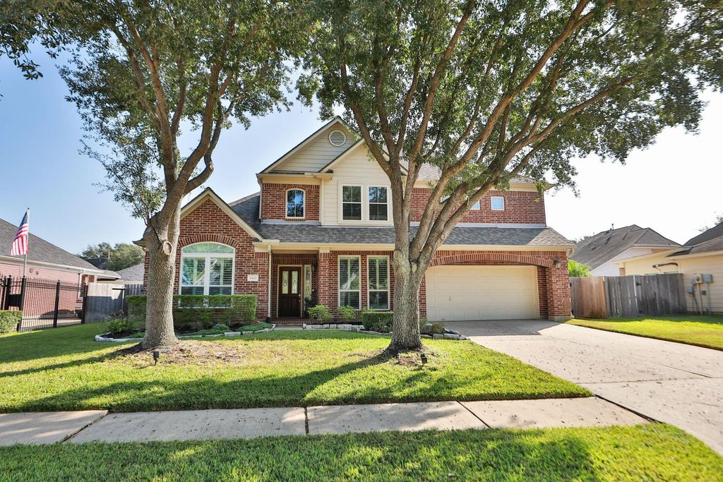8410 Brighton Lake Lane, Houston, TX 77095
