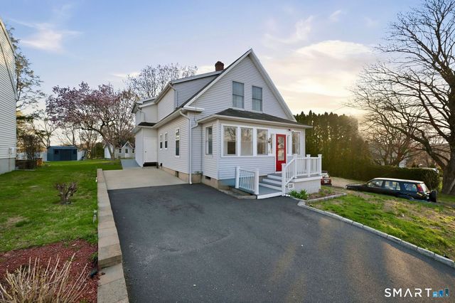 28 Golec Avenue, Shelton, CT 06484