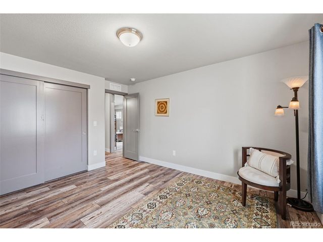 122 N Gilbert St, Castle Rock, CO 80104