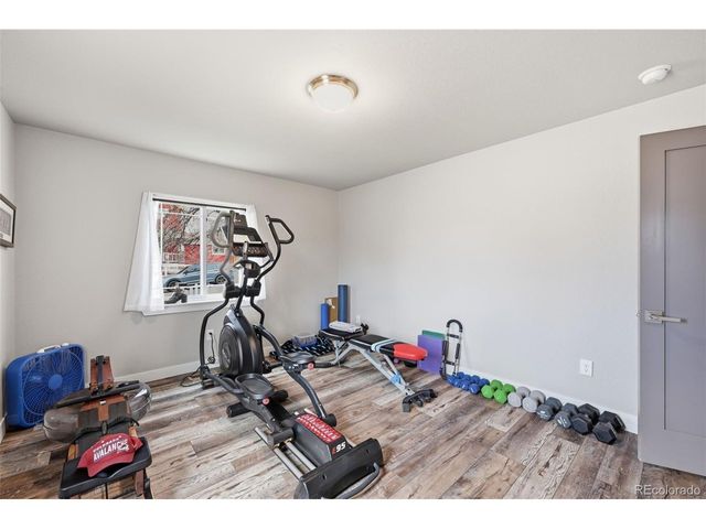 122 N Gilbert St, Castle Rock, CO 80104