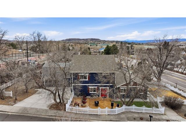 122 N Gilbert St, Castle Rock, CO 80104