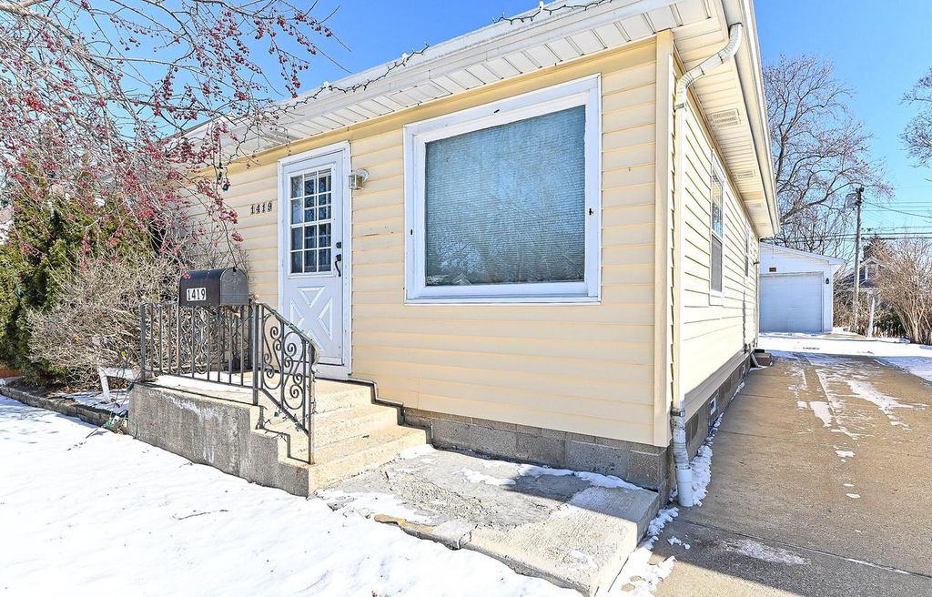 1419 Orchard STREET, Racine, WI 53405