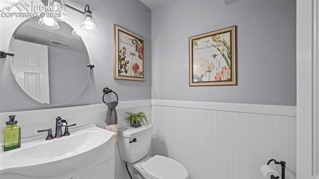 Image 21 of property listing at 19405 Misty Morning Drive, Monument, CO 80132