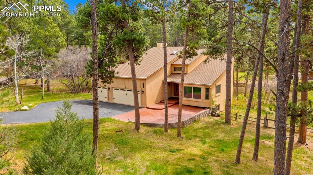 Image 3 of property listing at 19405 Misty Morning Drive, Monument, CO 80132