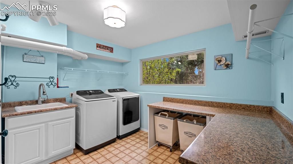 Image 33 of property listing at 19405 Misty Morning Drive, Monument, CO 80132