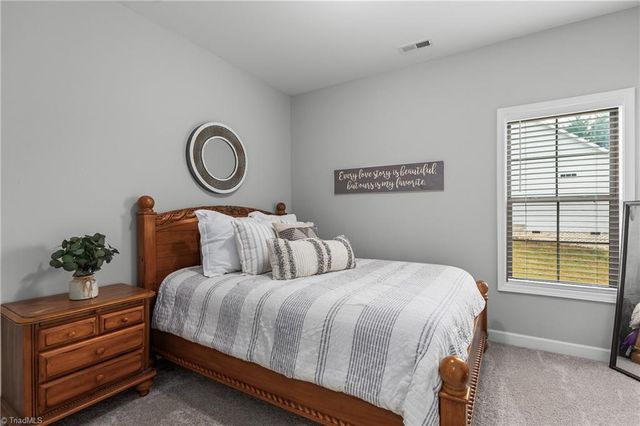 1880 Chestnut Grove Road, King, NC 27021