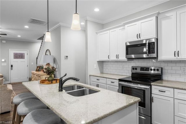 1880 Chestnut Grove Road, King, NC 27021