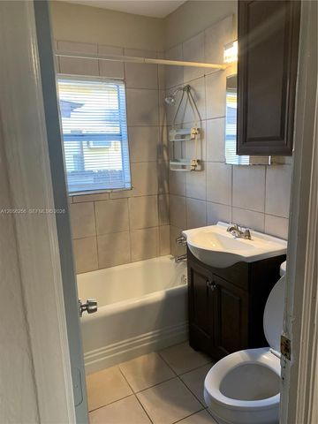 1806 Funston St A, Hollywood, FL 33020