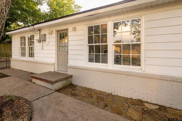 1908 Jarrel Ave, Tyler, TX 75701