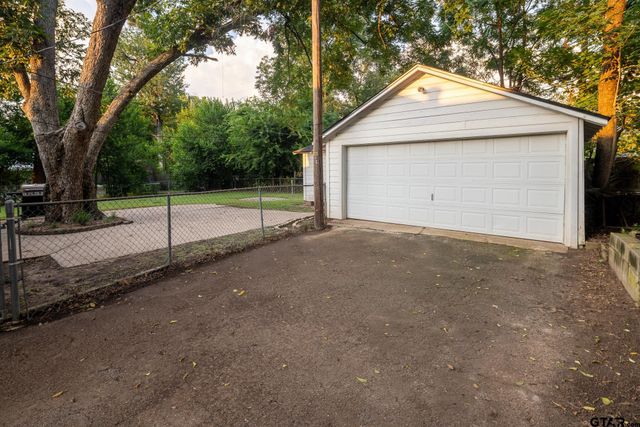 1908 Jarrel Ave, Tyler, TX 75701