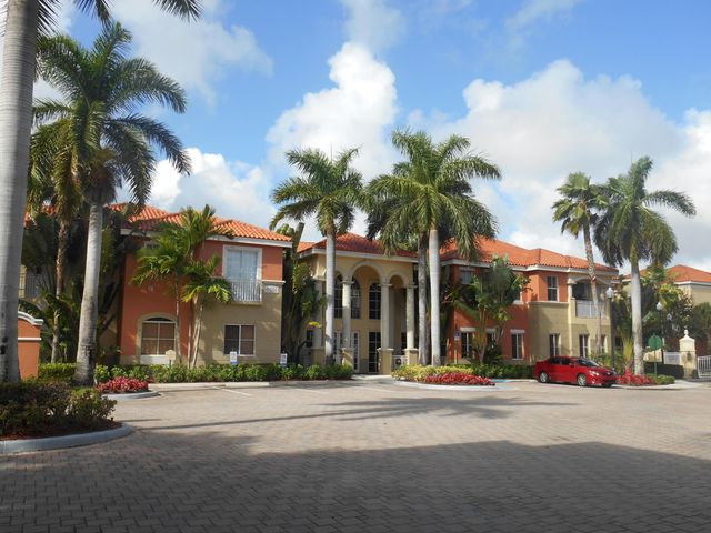 11019 Legacy Lane 301, Palm Beach Gardens, FL 33410