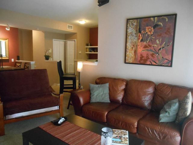 11019 Legacy Lane 301, Palm Beach Gardens, FL 33410