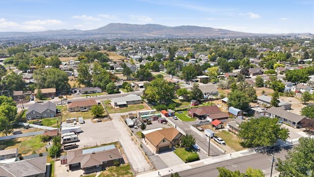 685 N 200 W, Lehi, UT 84043