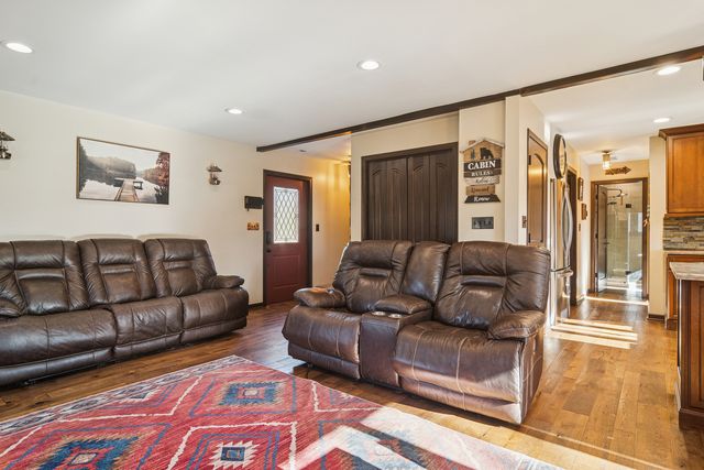 9510 Martin Drive, Spring Grove, IL 60081