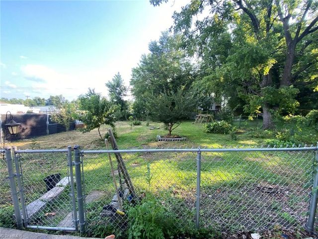 436 Granite Street, Mount Airy, NC 27030