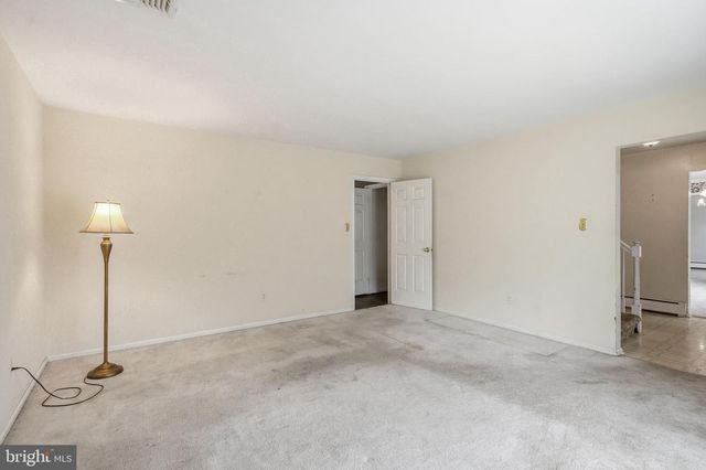 103 E WINCHESTER AVE, Langhorne, PA 19047