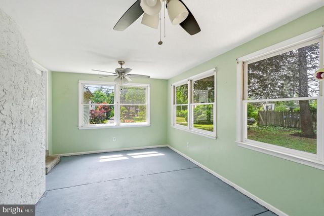 103 E WINCHESTER AVE, Langhorne, PA 19047