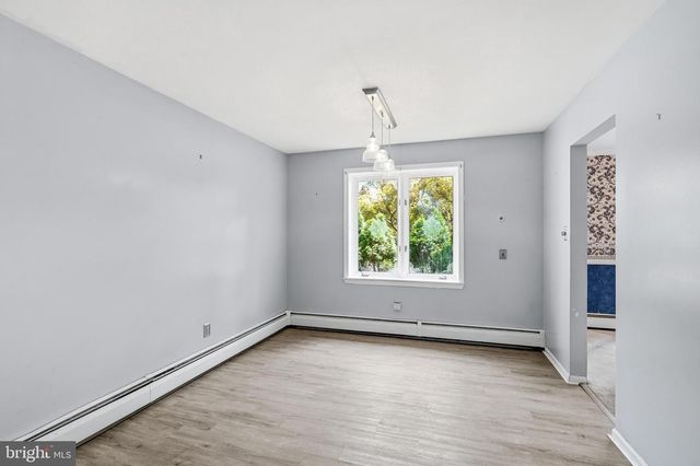 103 E WINCHESTER AVE, Langhorne, PA 19047