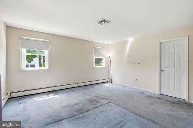 103 E WINCHESTER AVE, Langhorne, PA 19047