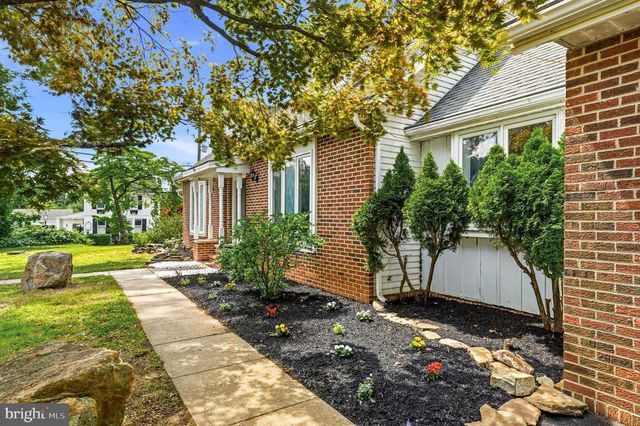 103 E WINCHESTER AVE, Langhorne, PA 19047