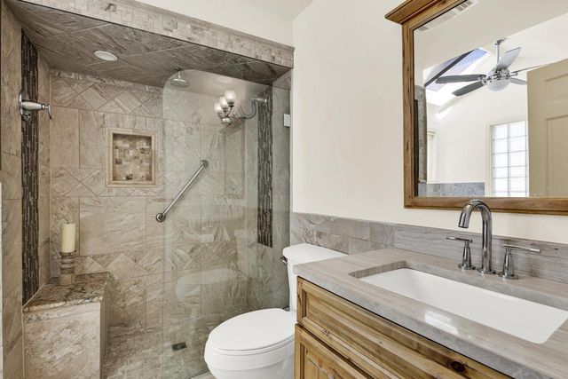 6158 State Highway 167, Hartford, WI 53027