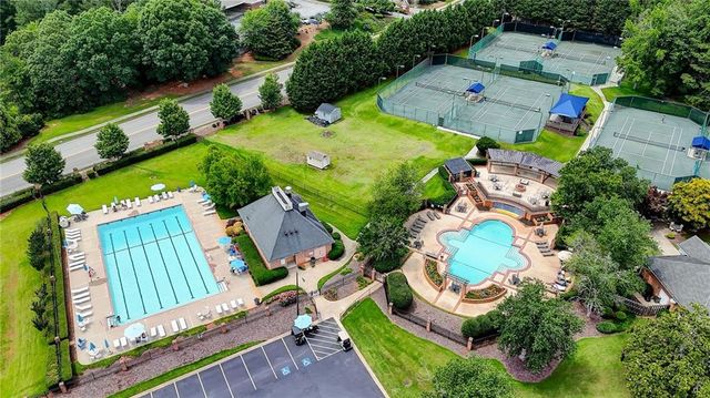 805 Cog Hill, Mcdonough, GA 30253