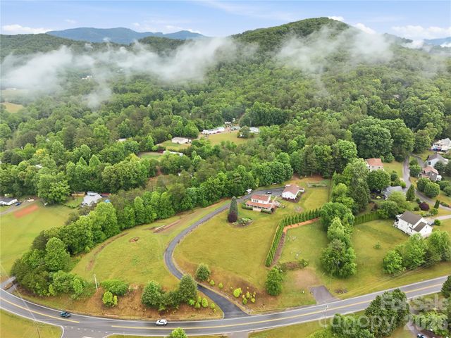 99999 Pisgah Highway, Candler, NC 28715