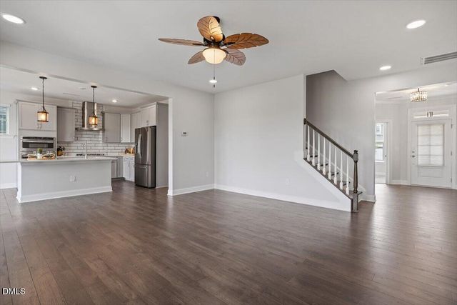402 Ressler Street, Holly Springs, NC 27540