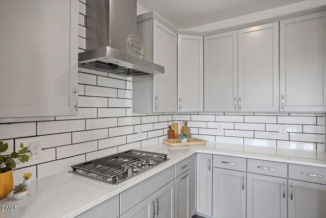 402 Ressler Street, Holly Springs, NC 27540