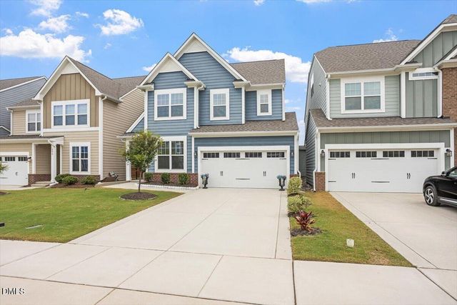 402 Ressler Street, Holly Springs, NC 27540