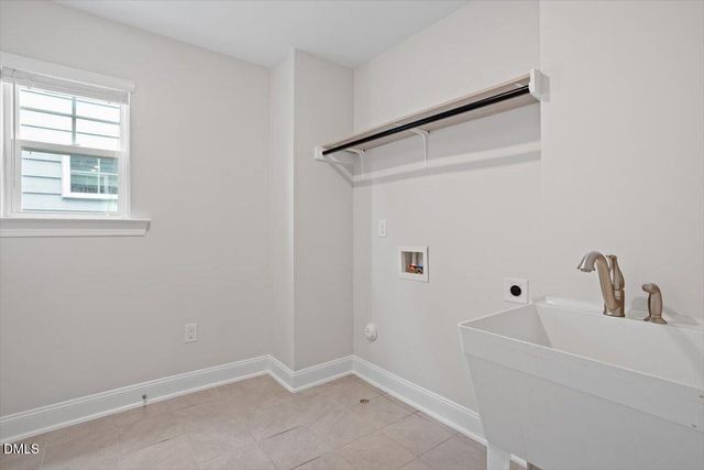 402 Ressler Street, Holly Springs, NC 27540