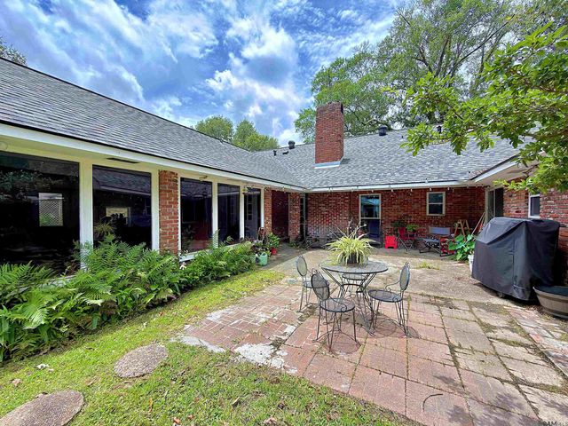 7314 Oak Meadow Dr, Baton Rouge, LA 70818