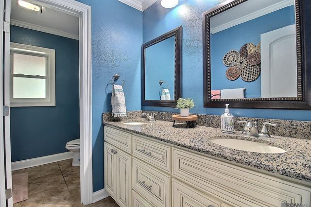 7314 Oak Meadow Dr, Baton Rouge, LA 70818