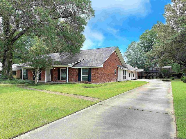 7314 Oak Meadow Dr, Baton Rouge, LA 70818
