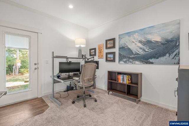 34715 Meridian Rd, Lebanon, OR 97355