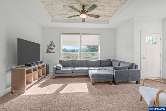 34715 Meridian Rd, Lebanon, OR 97355