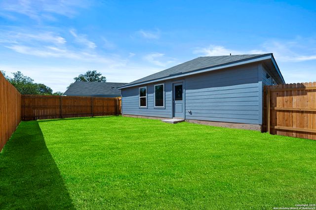 7307 Nessie Trails, San Antonio, TX 78227