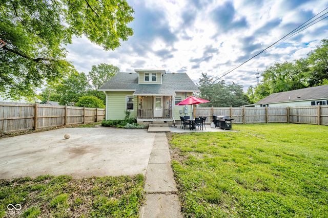 1807 S 11th Street, Terre Haute, IN 47802