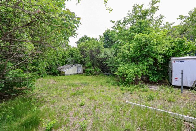 186 Peabody Avenue, Manchester, NH 03109