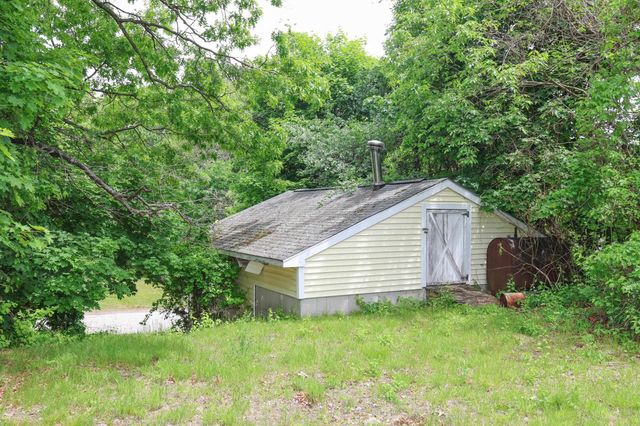 186 Peabody Avenue, Manchester, NH 03109