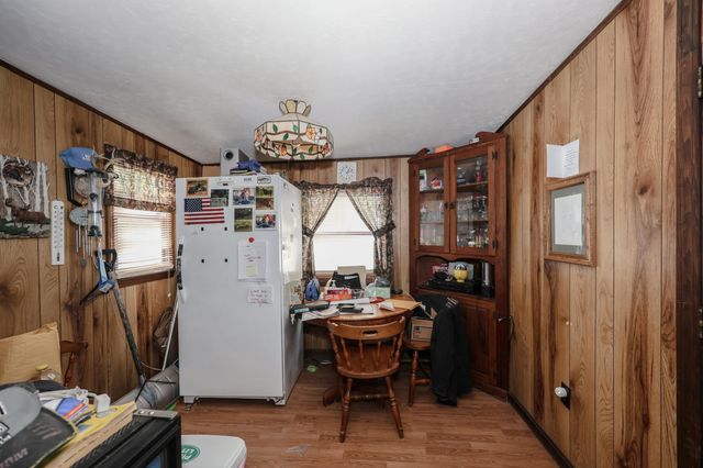 186 Peabody Avenue, Manchester, NH 03109