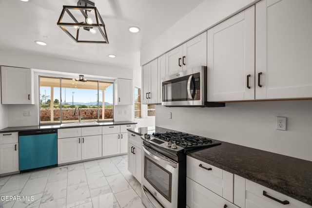6648 MARIPOSA Drive, El Paso, TX 79912