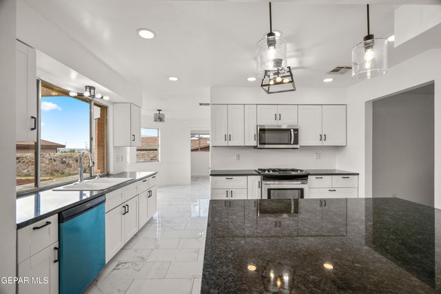 6648 MARIPOSA Drive, El Paso, TX 79912
