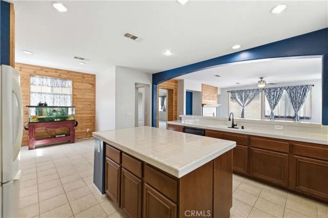 43919 Danya Lane, Lancaster, CA 93536