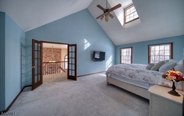 40 Rustic Trl, Raritan Twp., NJ 08822