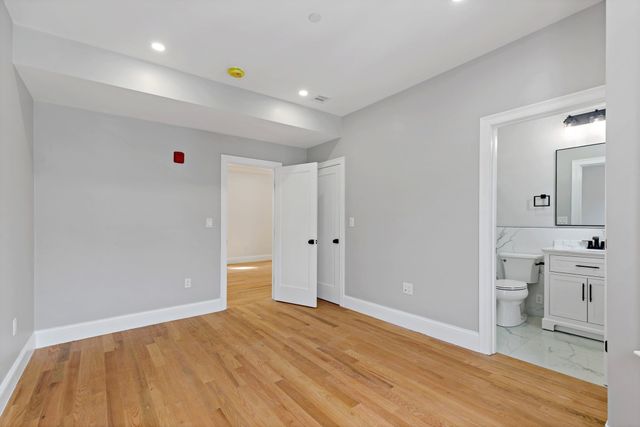 13 Langmaid Ave 2, Somerville, MA 02145